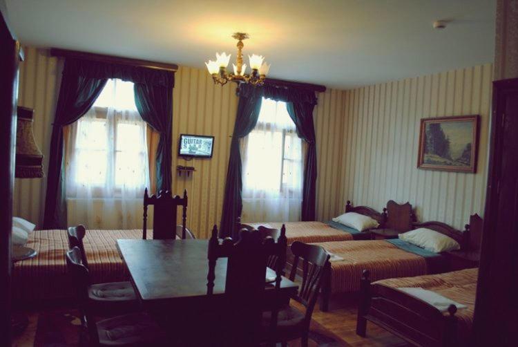 Noclegi Przy Restauracji Klemens Szczebrzeszyn Bagian luar foto
